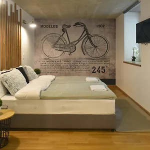 Walk Váci 78 Hotel Budapeszt